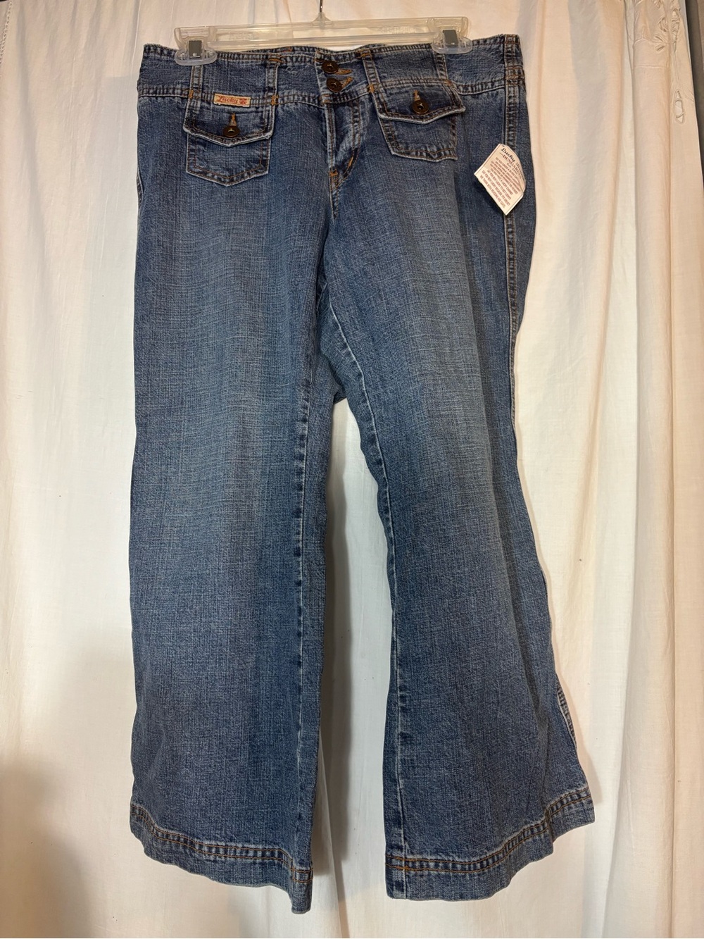NWT Lucky Brand 2000s Y2K cropped blue jeans size 30